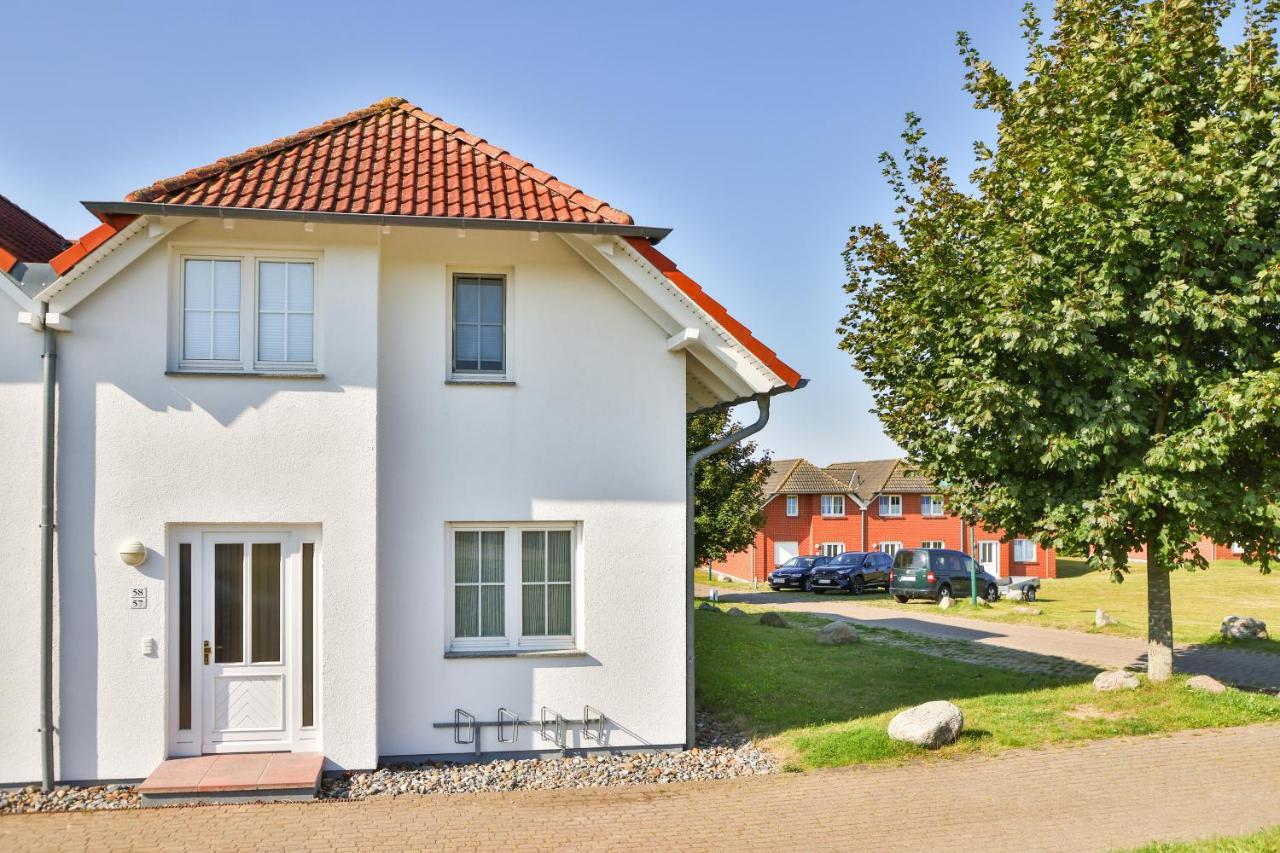 Ferienapartment-Ruegen Neddesitz Esterno foto
