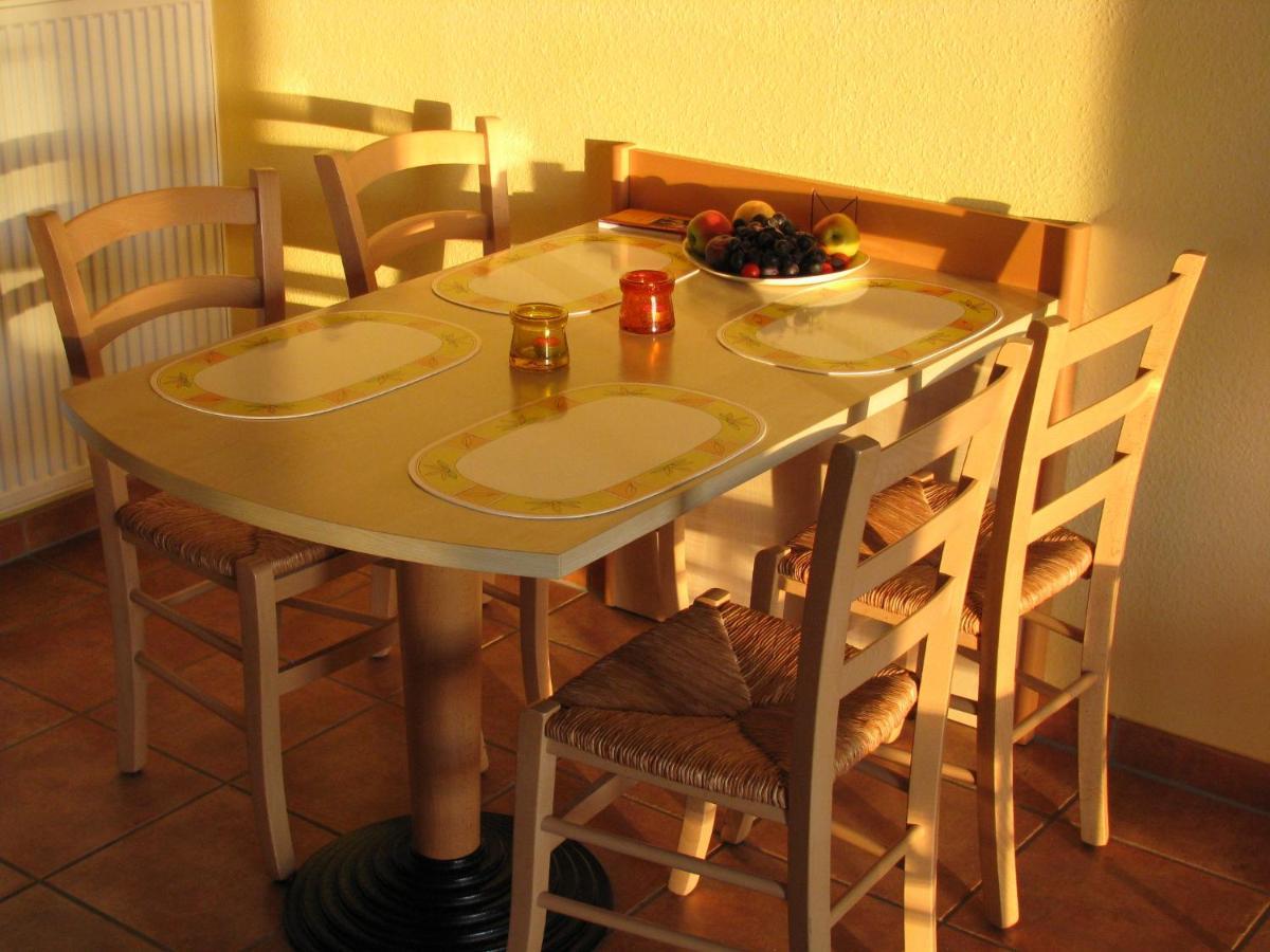Ferienapartment-Ruegen Neddesitz Esterno foto